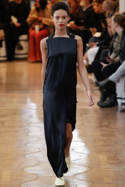 Look 20